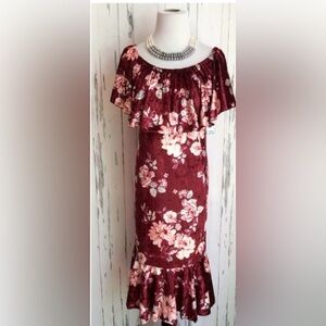 NEW•2X•Red Velvet Floral Cici Dress